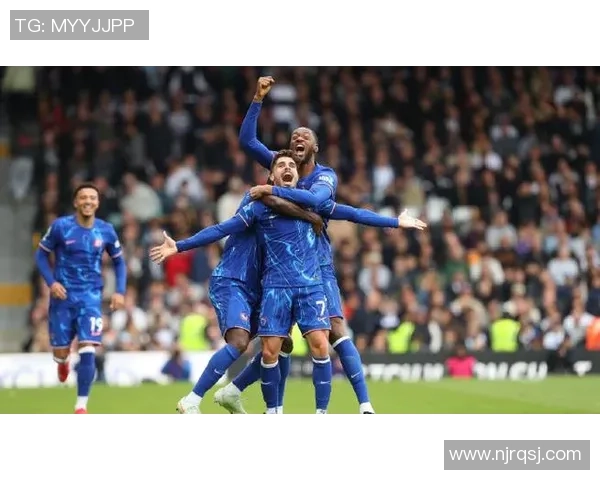 英超精彩对决那不勒斯大胜本菲卡神扑瞬间震撼全场分析